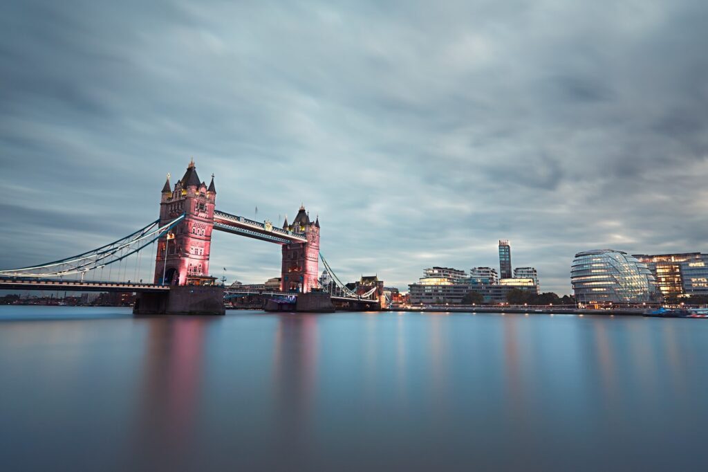 London at the dusk